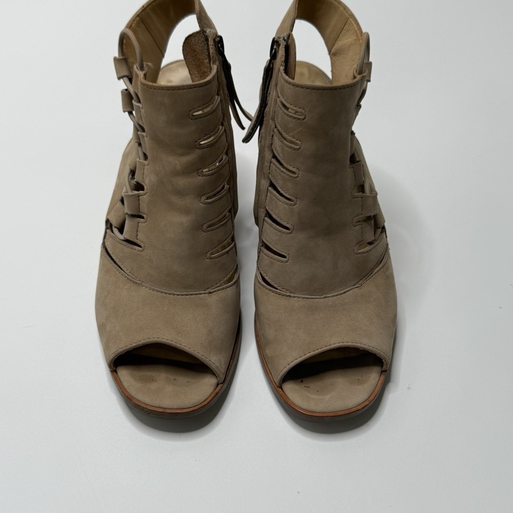 Paul Green Mindy Heels Sisal Nubuk Womens 7 Tan Suede Mule Shoes Sandals - Picture 6 of 14